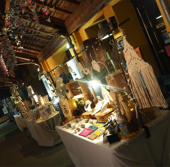photo d'un des marchés avant noël organisé par l'association abricadabroc